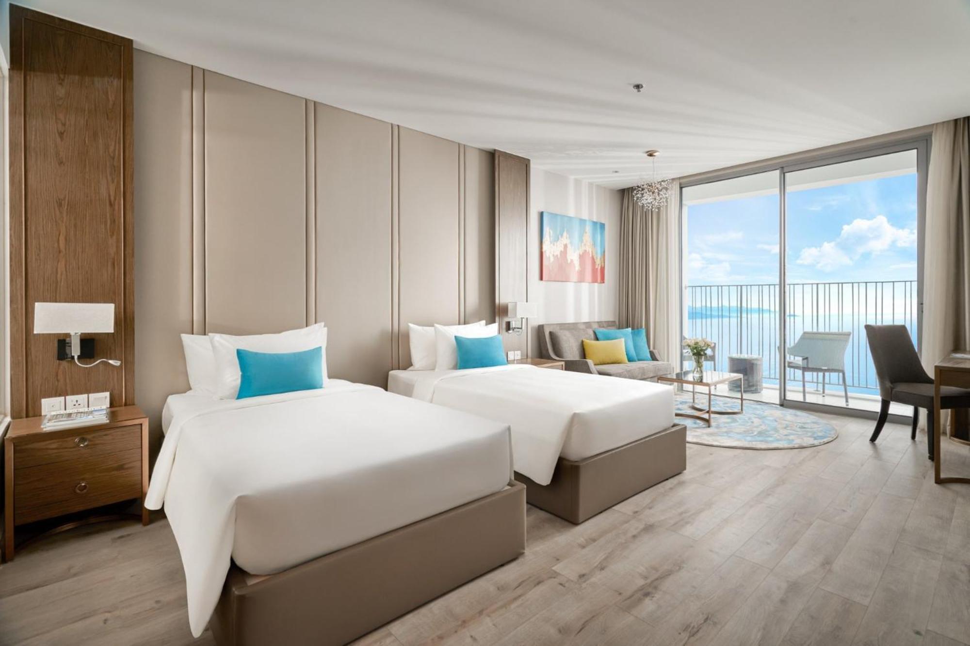 Panorama Beachfront ญาจาง ภายนอก รูปภาพ